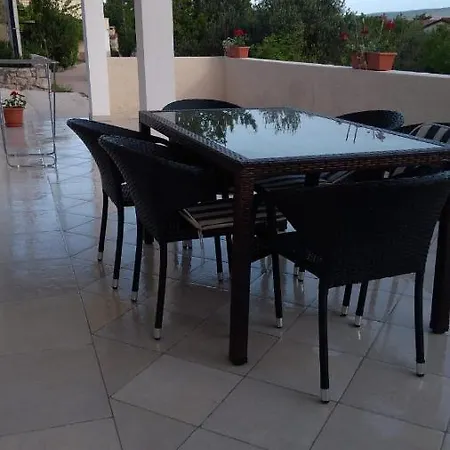 Vila Milka Starigrad Paklenica