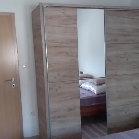 Vila Milka * Starigrad Paklenica
